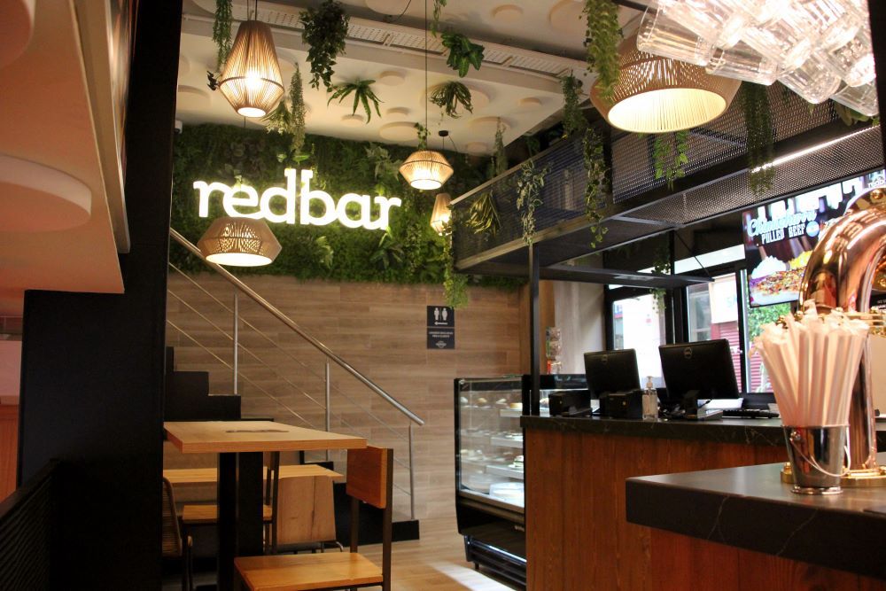 Grupo redbar abre su primer redbar Smart en Sitges