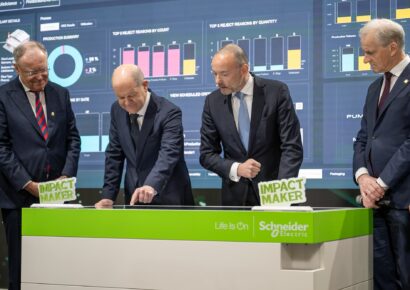 Schneider Electric hace hincapié en la importancia del software, la automatización y la electrificación para acelerar la competitividad industrial