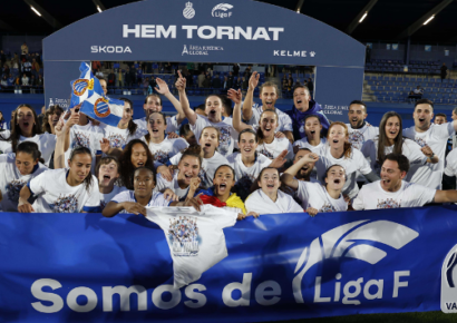 El RCDE Femenino hace historia de la mano de Área Jurídica Global