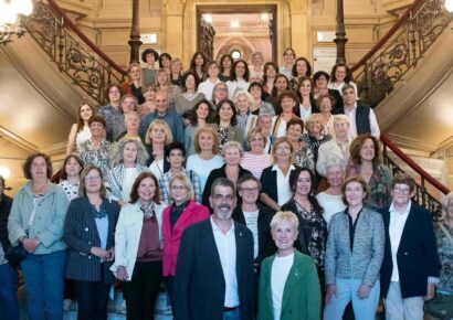 Homenaje a enfermeras de Gipuzkoa y reivindicación del rol esencial de la profesión en el acto del COEGI con motivo del Día Internacional