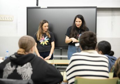 Fitch Ratings y United Way impulsan la formación STEM con sesiones de robótica en el Colegio Padre Marina de Puente de Vallecas y en la Escola Ciutat Comtal de Barcelona