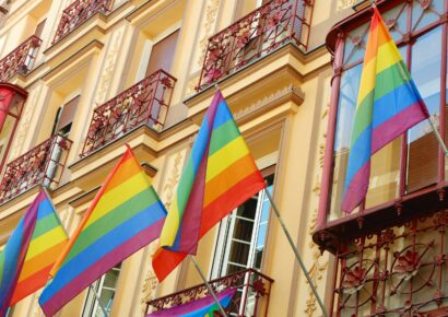 Celebrando la diversidad y aceptación: ‘HÉCTOR: Madrid City’ y el Espíritu del Orgullo