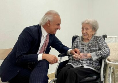 Crescencia a sus 109 años se une a la prestigiosa ‘Guía para Vivir Sanos 120 años’ del Dr. Manuel de la Peña