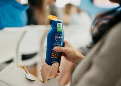 El 96% de los españoles considera indispensable proteger la piel del sol, según un estudio de NIVEA SUN