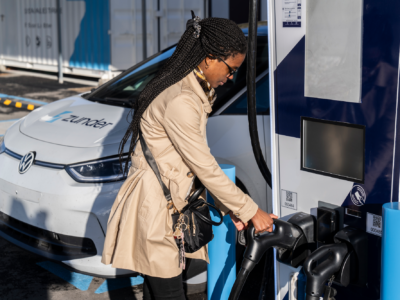 Viajar ahora a Portugal en un vehículo eléctrico será mucho más fácil y seguro gracias a Zunder