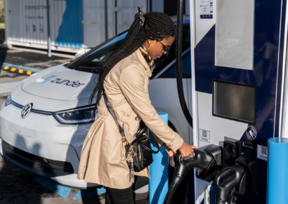 Viajar ahora a Portugal en un vehículo eléctrico será mucho más fácil y seguro gracias a Zunder