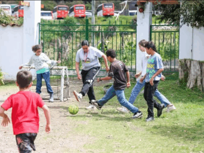 Albert Ollé Bartolomé impulsa proyectos sociales de Fundación Valora·t en Colombia y Nepal