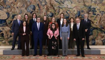 Su Majestad la Reina Letizia recibe en audiencia a representantes de la Fundación Claudia Tecglen