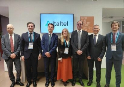 ITALTEL recibe en su sede central de Milán a la Consejera de Economía de la CAM, Rocío Albert