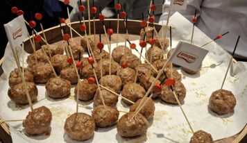 Las albóndigas con jalapeños y chorizos criollos de Emcesa triunfan en el Congreso AECOC