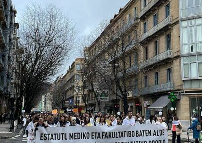 Farmacéuticos hospitalarios de Gipuzkoa respaldan las huelgas convocadas por su condición de personal facultativo