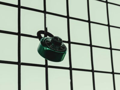 Escoem analiza la inacción del administrador