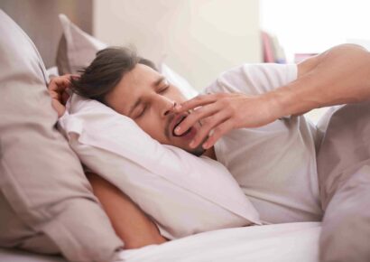 «Se ha normalizado dormir poco entre semana, pero el sueño no se recupera descansando más el fin de semana», Carlos Egea Santaolalla, jefe de la Unidad de Sueño del Hospital Quirónsalud Vitoria