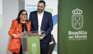 Abogaphone se presenta en Boadilla del Monte como la primera plataforma online de «abogados reales»