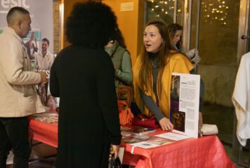 Una incubadora en Valencia impulsa a mujeres migrantes a crear sus propios medios de vida