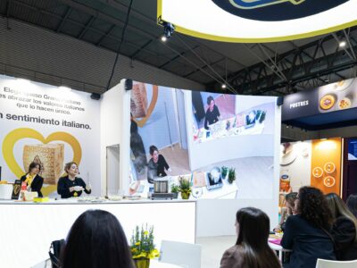 Grana Padano llena de sabor Alimentaria con demostraciones que cautivan al público