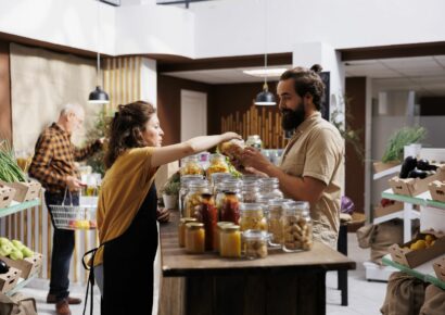 BioPalacín Planet refuerza su compromiso con el comercio local con su tienda de productos km 0