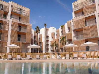 Visitas privadas en Kategora Oceanika para invertir en apartamentos hoteleros en Málaga