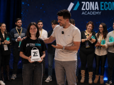 Una madre de dos hijas, alumna de Zona Ecom Academy, supera los 50.000€ desde casa con su tienda online IA