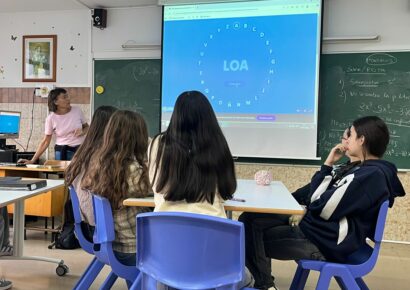 La Fundación Quirónsalud acerca hábitos saludables a las aulas de Vitoria con talleres sobre sueño, ejercicio y salud digital