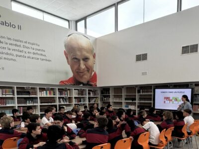 El Colegio Juan Pablo II de Parla refuerza la seguridad emocional en Primaria y Secundaria