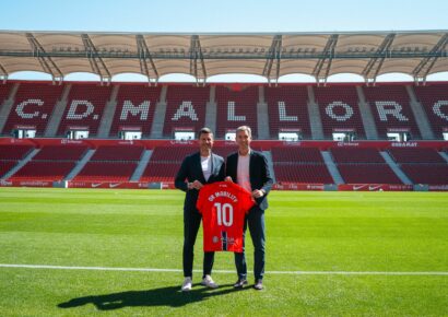 OK Mobility y el RCD Mallorca celebran la finalización de una década de patrocinio conjunto
