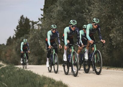 Adecco busca un/a Sports Content Creator para vivir las grandes citas del ciclismo desde dentro