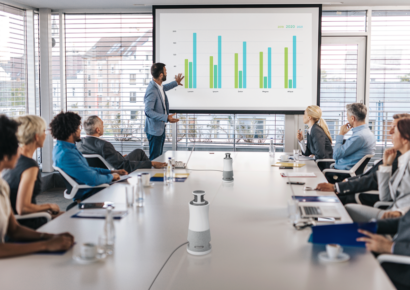 RICOH Meeting Hub 360: la solución que transforma las reuniones online en «experiencias presenciales»