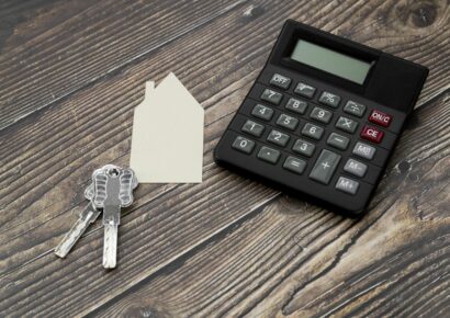 Los jóvenes destinan de media más del 40% de su salario neto al alquiler de una habitación