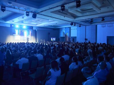 Salerm Cosmetics reúne a más de 600 profesionales internacionales en una espectacular gala de tendencias