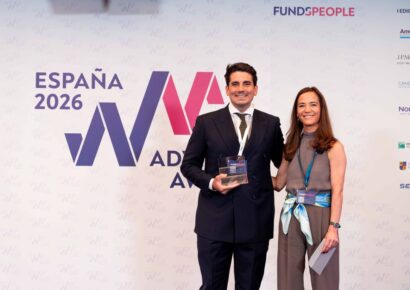 El oscense Eduardo Estallo, premiado como mejor agente de banca privada under-40 de España