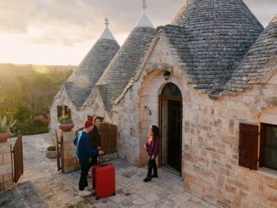 Airbnb y Confianza Online advierten del aumento de las estafas ante la presión por ahorrar este verano