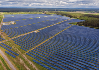 La energía solar mundial bate un nuevo récord con 664 GW instalados y supera los 3 TW de capacidad acumulada