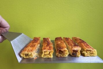 El Mundial impulsa el consumo de burek en Madrid entre aficionados balcánicos y turcos