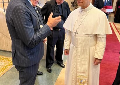El Papa León XIV llegará sano a los 120 años, según el doctor Manuel de la Peña