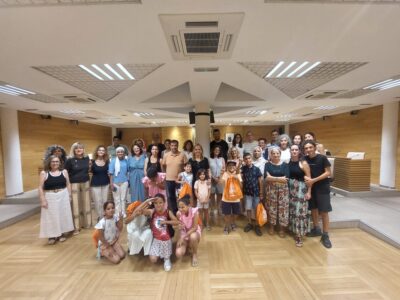 La Fundación Cione Ruta de la Luz vuelve a revisar la vista de los niños saharauis de Vacaciones en Paz
