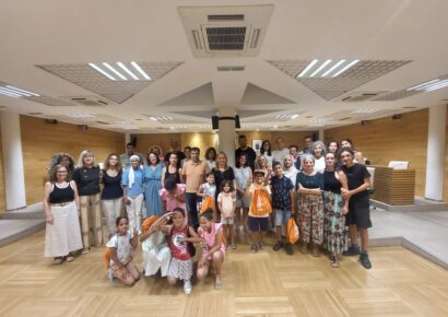 La Fundación Cione Ruta de la Luz vuelve a revisar la vista de los niños saharauis de Vacaciones en Paz