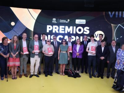 <div>‘Paso Adelante’ Premio Discapnet de Fundación ONCE</div>