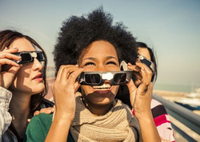 Las búsquedas internacionales al norte de España durante el eclipse solar crecen un 98% según KAYAK