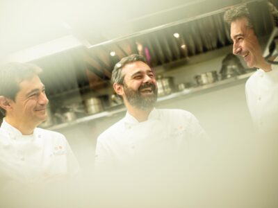 Versátil, el restaurante de pueblo con estrella Michelin mejor valorado en España gracias a sus clientes
