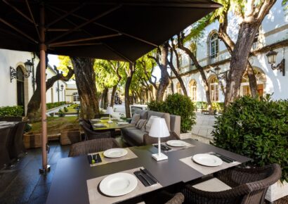 Toro Tapas inaugura su Raw Bar: una experiencia desde mediodía hasta el anochecer con cocina abierta