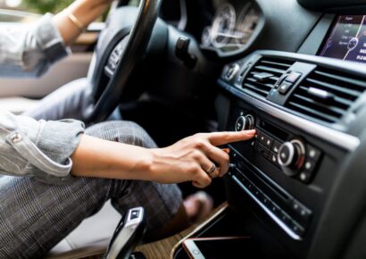 Talleres Murillo comparte las mejores recomendaciones para utilizar correctamente el aire acondicionado del coche durante el verano