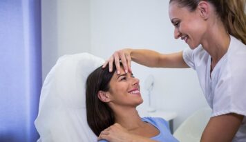 Párpados caídos: no siempre es exceso de piel 