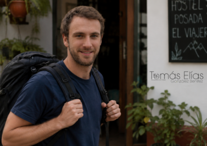 Tomás Elías González Benítez presenta una estrategia para viajar con calidad y menor presupuesto 