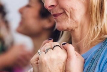<div>«El Poder de mis Raíces»: una formación online para explorar los patrones familiares y su influencia en la vida adulta</div>