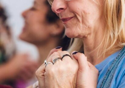 <div>«El Poder de mis Raíces»: una formación online para explorar los patrones familiares y su influencia en la vida adulta</div>