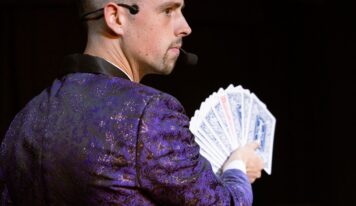 Alexander Main presenta el espectáculo La Magia Existe en Madrid